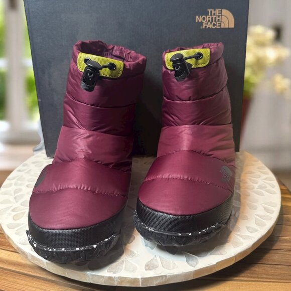 The North Face Nuptse Après Boot Women’s 5 Boysenberry TNF 550 Down Insulated Wi - Picture 6 of 11